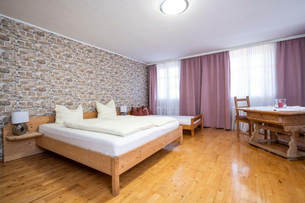 Landhaus Lindner Appartements Fügen Kültér fotó